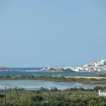 Naxian Spirit & Gasthuis Agia Anna (Naxos)