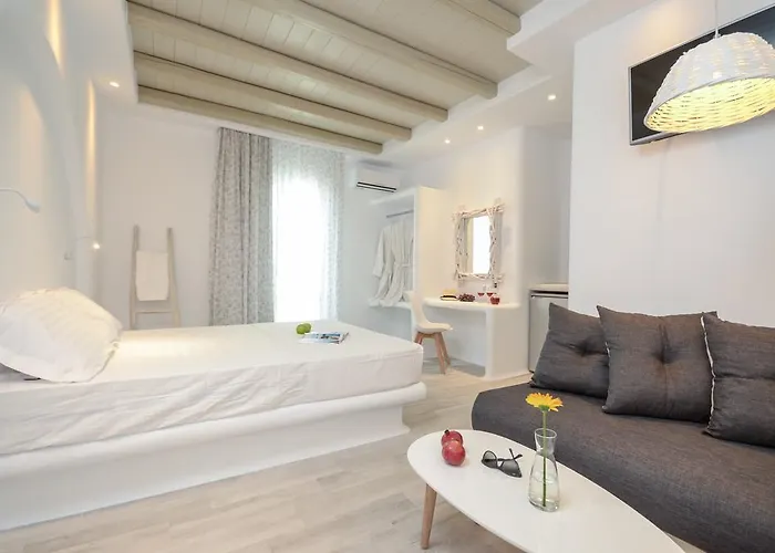 Naxian Spirit & Agia Anna (Naxos)